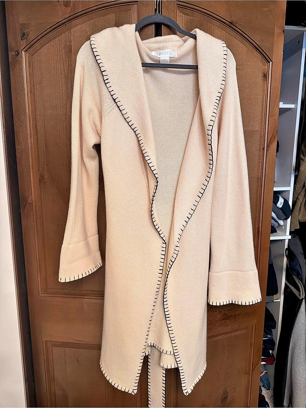 Arlotta 100%  Cashmere Cream Cardigan
